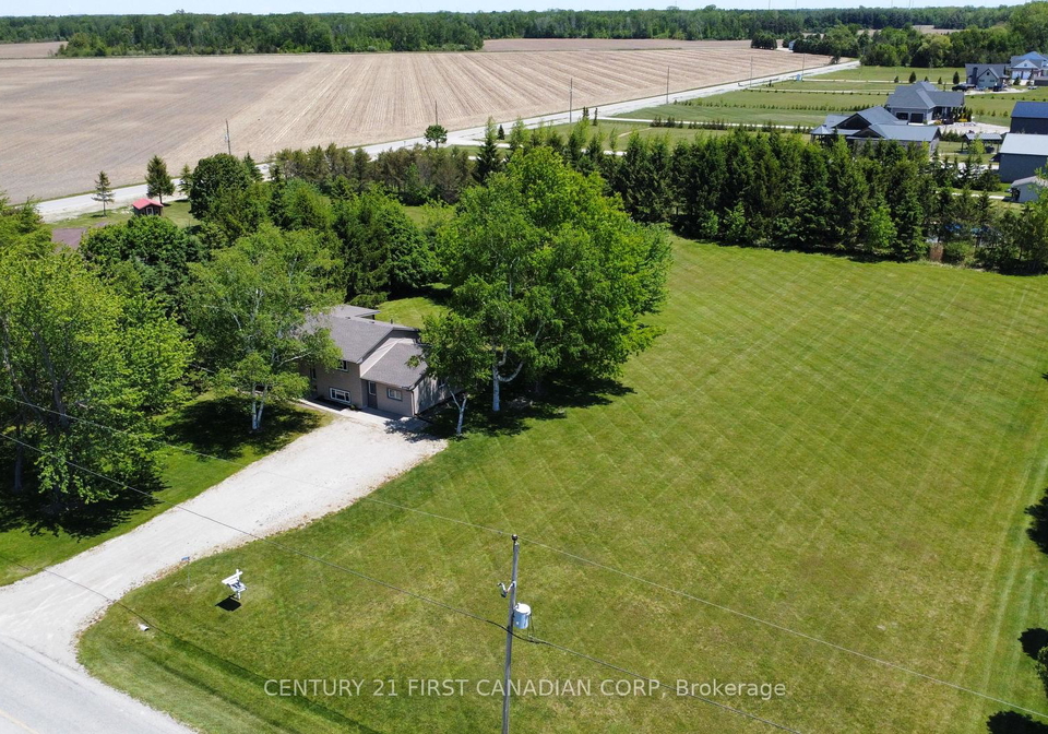 70986-b-line-lambton-shores-ontario-x13009608