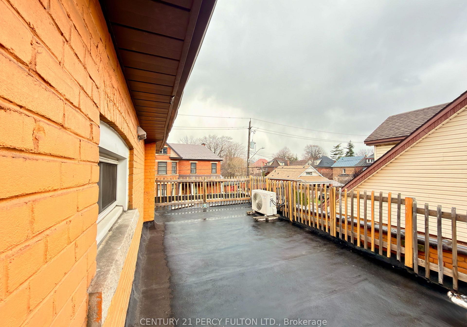 108-cumberland-avenue-hamilton-ontario-x13009616