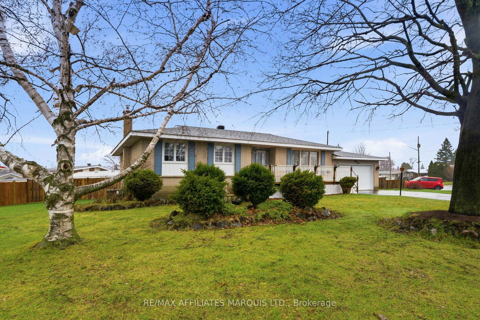 1212-brodeur-street-cornwall-ontario-x13009714