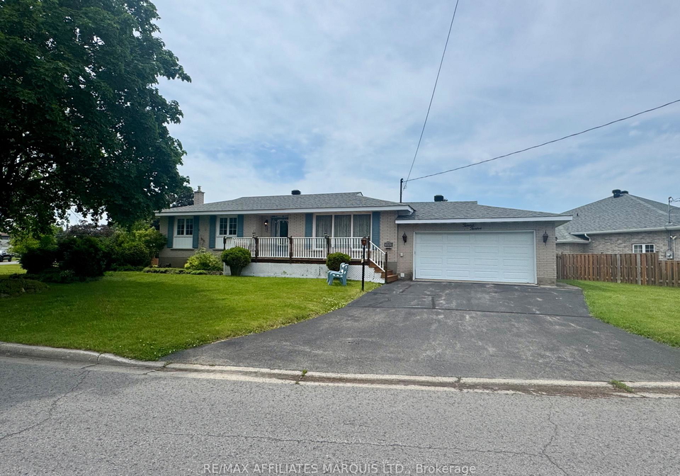 1212-brodeur-street-cornwall-ontario-x13009714