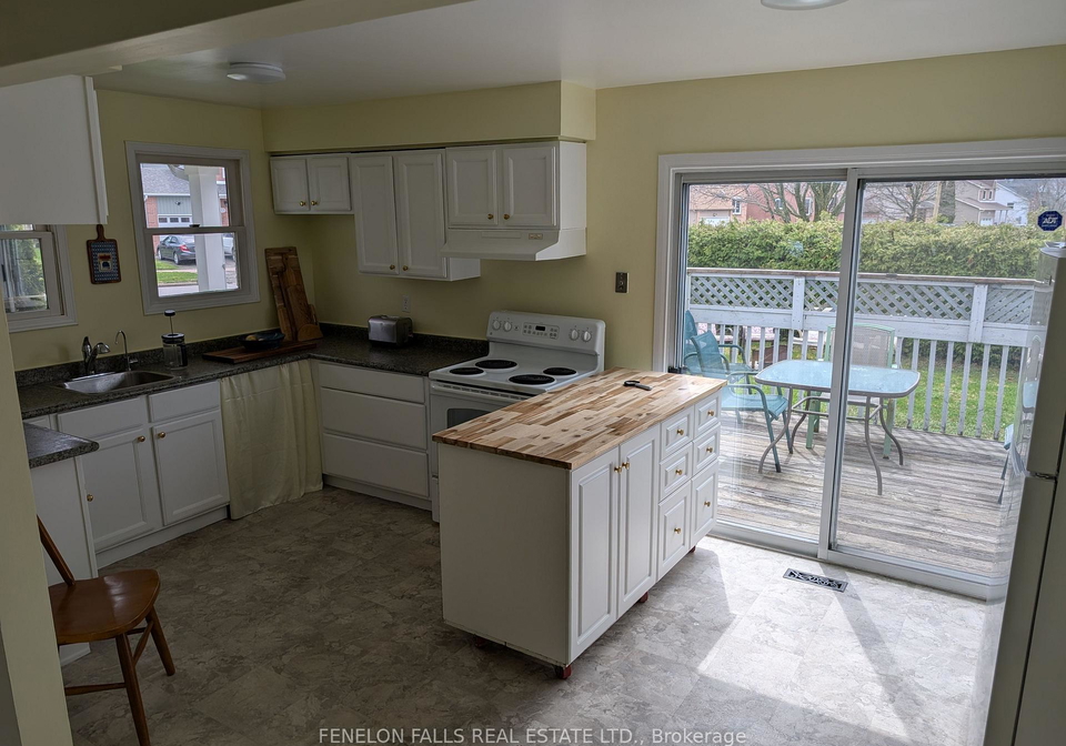 180-orchard-park-road-kawartha-lakes-ontario-x13009804