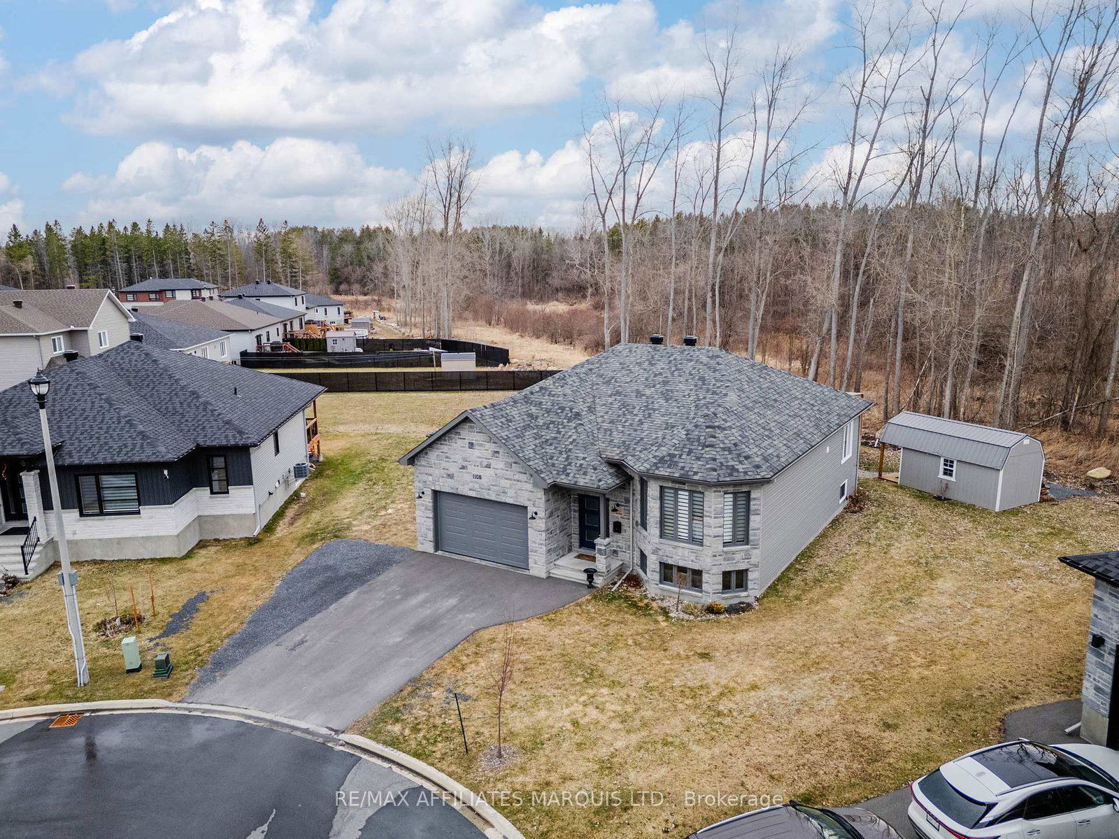 1108-nicolas-crescent-cornwall-ontario-x13009828