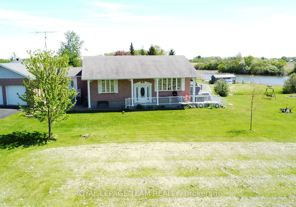 11708-breezewood-avenue-s-south-dundas-ontario-x13009868
