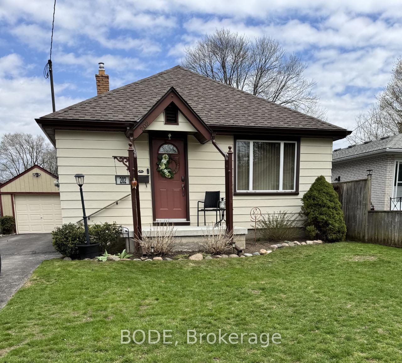202-harley-street-london-east-ontario-x13010004