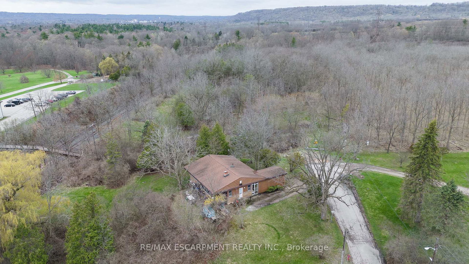5-homestead-avenue-hamilton-ontario-x13010016