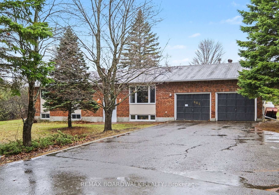 684-county-road-44-s-north-grenville-ontario-x13010160