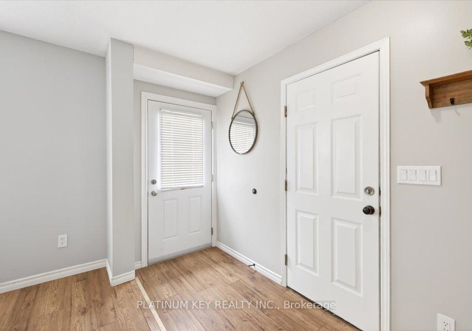 1077-hamilton-road-london-east-ontario-x13010222