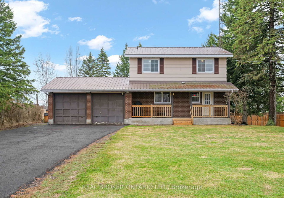 15658-county-43-road-north-stormont-ontario-x13010238