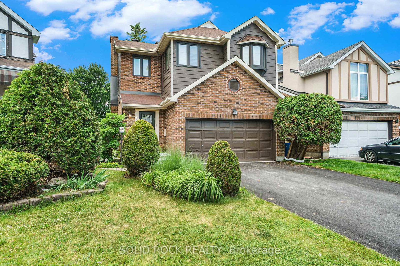 51-pemberton-crescent-ottawa-ontario-x13010336