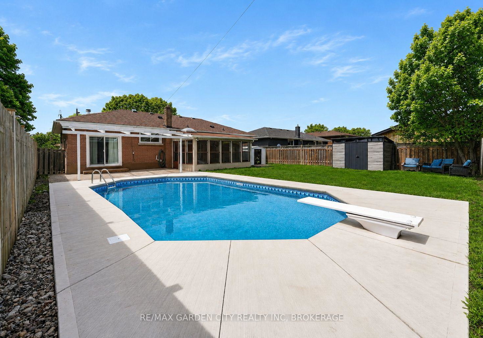 77-balmoral-avenue-welland-ontario-x13010432