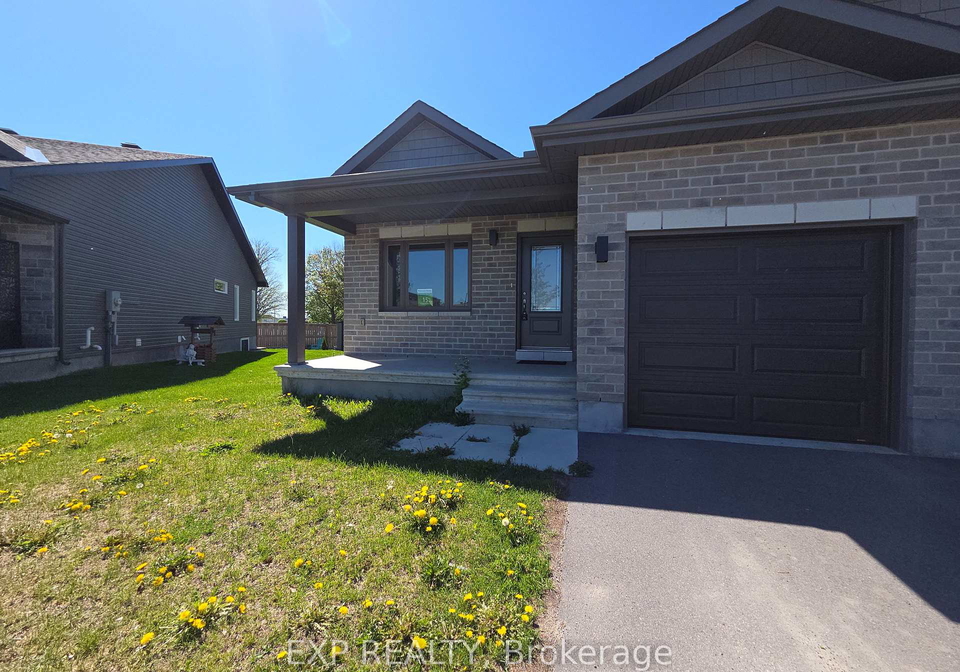 15-seabert-drive-arnprior-ontario-x13010672