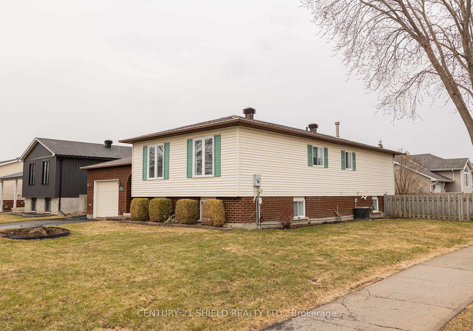 1613-walton-street-cornwall-ontario-x13010686