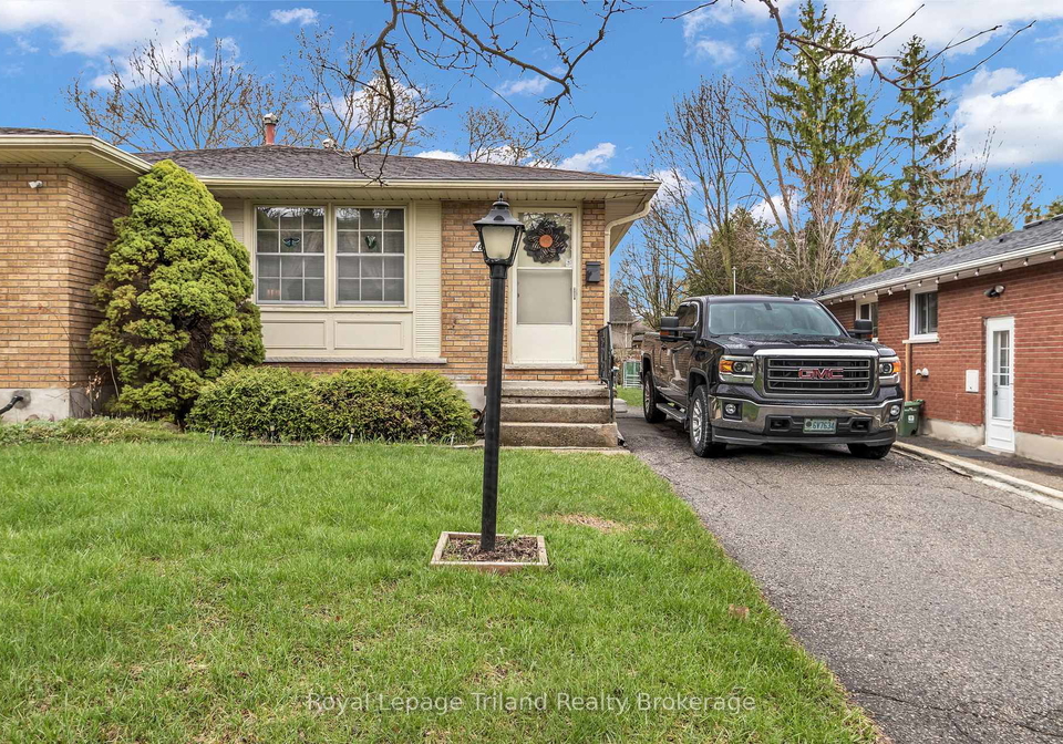 677-679-sevilla-park-place-london-east-ontario-x13010772