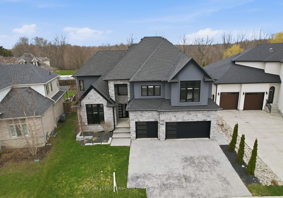 686-hickorystick-key-london-north-ontario-x13010792