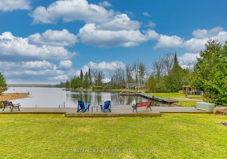 14-fire-route-26b-trent-lakes-ontario-x13010884
