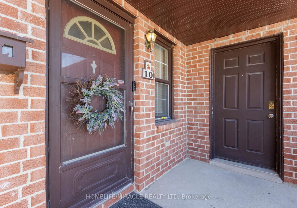 10-balmoral-court-kingston-ontario-x13011006