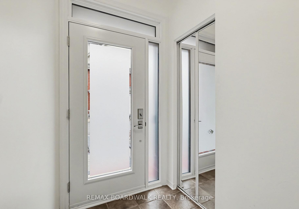 295-meilleur-private-ottawa-ontario-x13011058