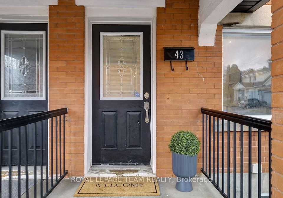 43-beverley-avenue-ottawa-ontario-x13011060