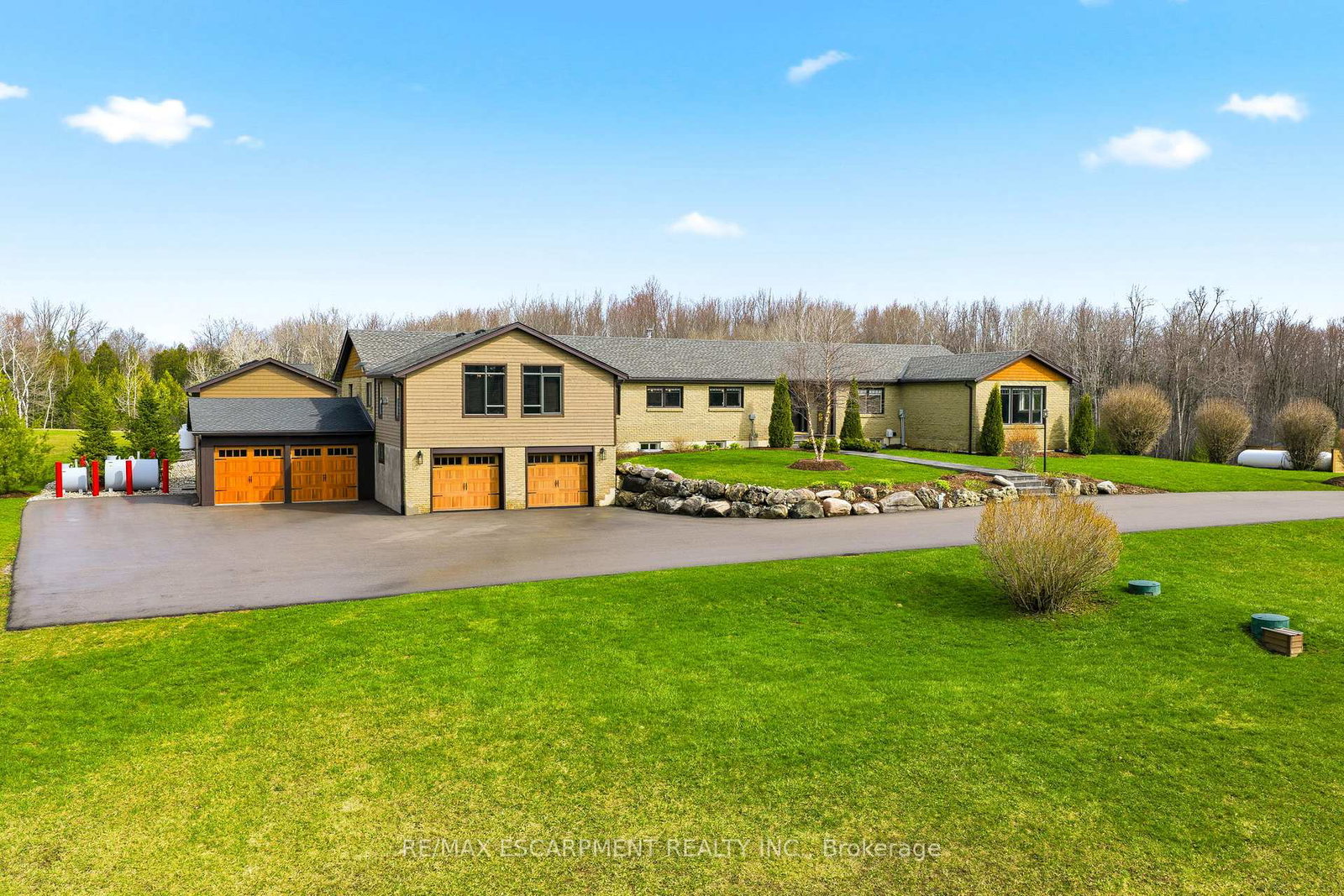 1371-10th-concession-road-w-hamilton-ontario-x13011088