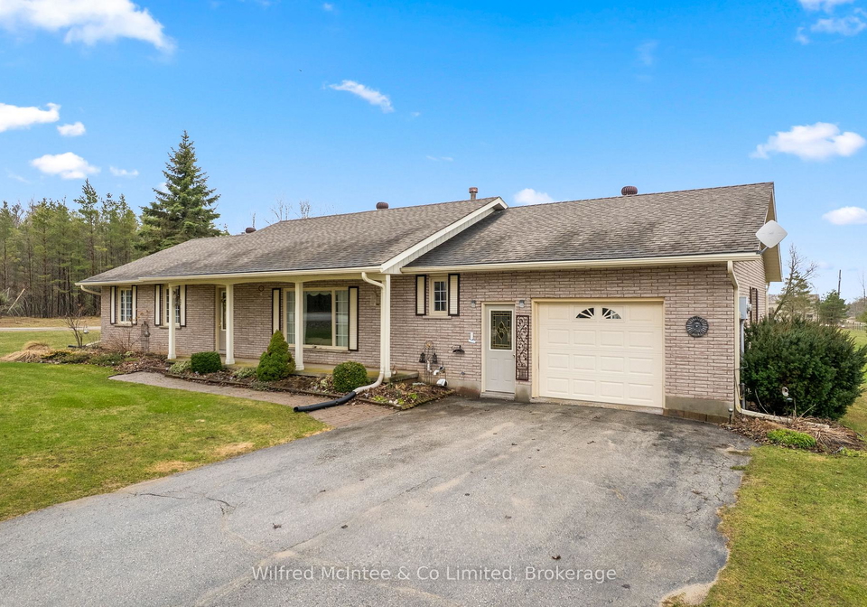 333424-concession-1-west-grey-ontario-x13011092