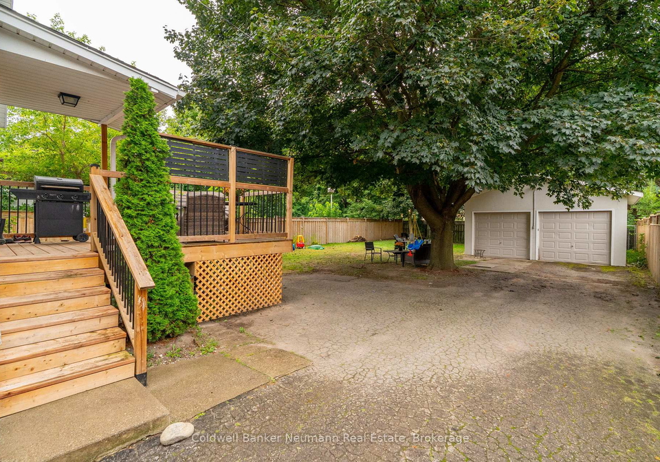 194-dundas-street-n-cambridge-ontario-x13011116