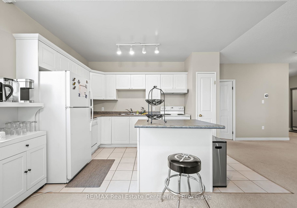 255-keats-way-waterloo-ontario-x13011138