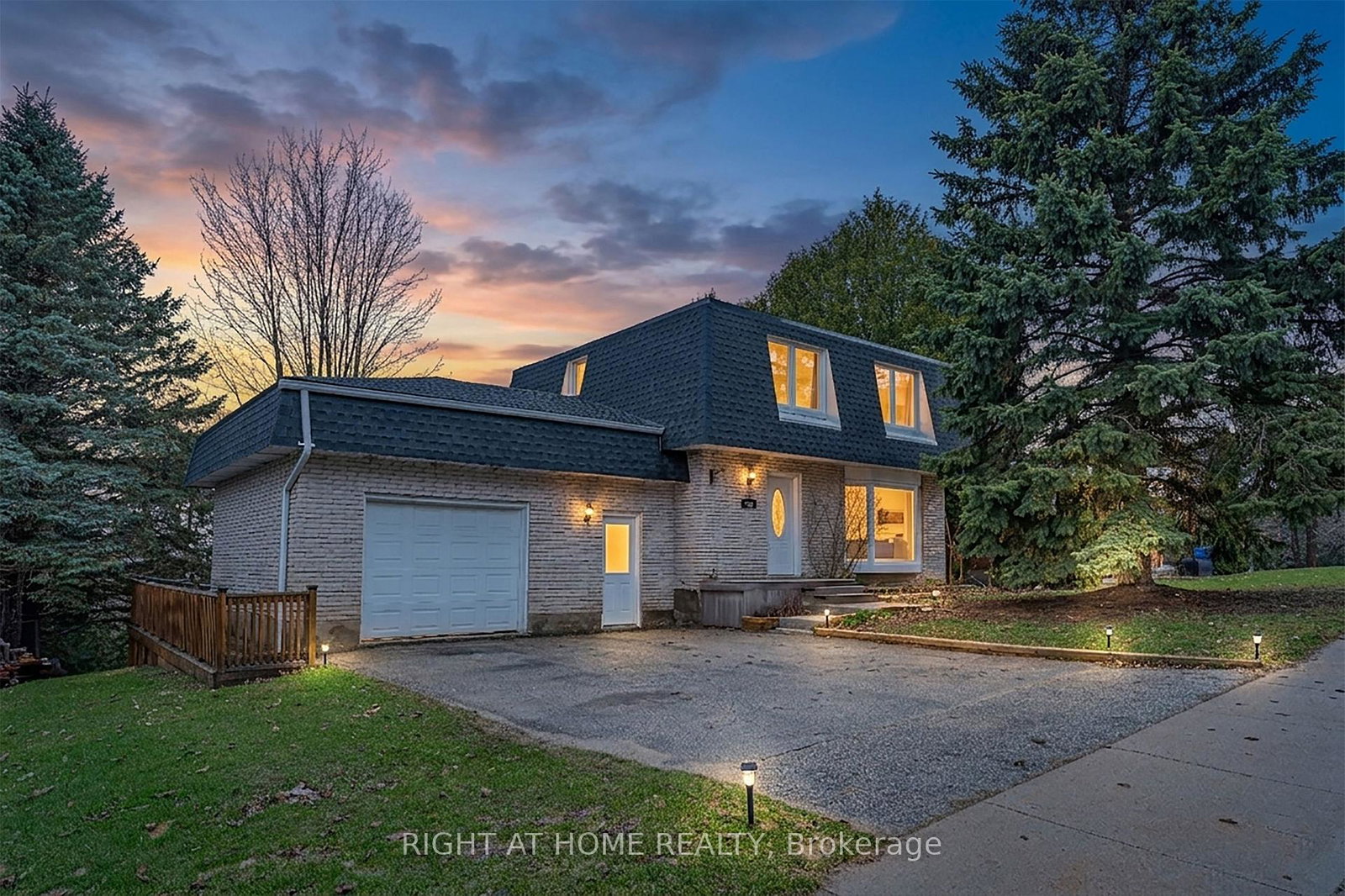 384-countess-street-n-west-grey-ontario-x13011218