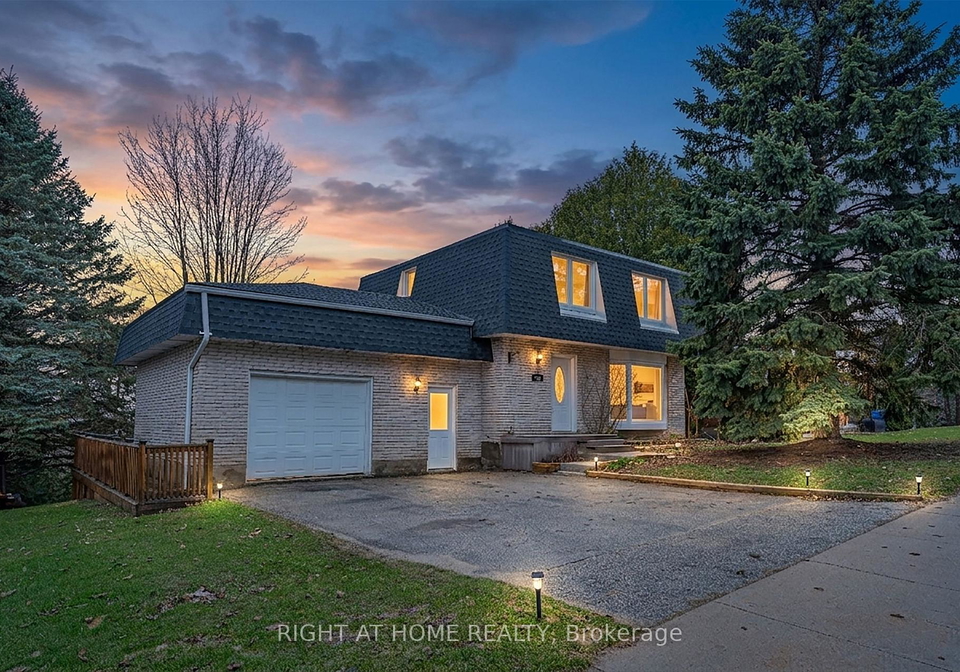 384-countess-street-n-west-grey-ontario-x13011218