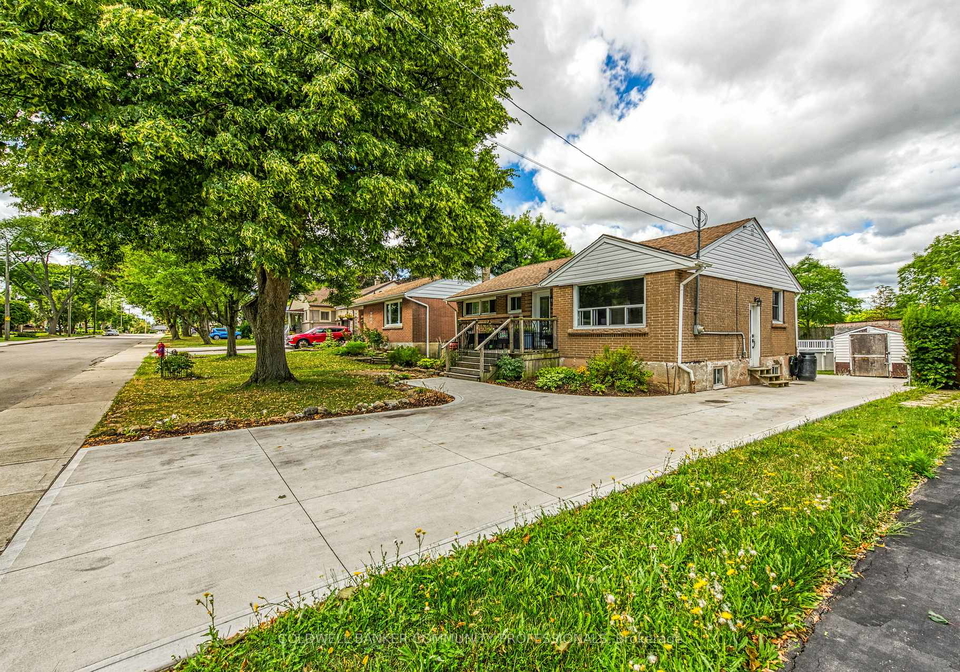 446-east-36th-street-hamilton-ontario-x13011232