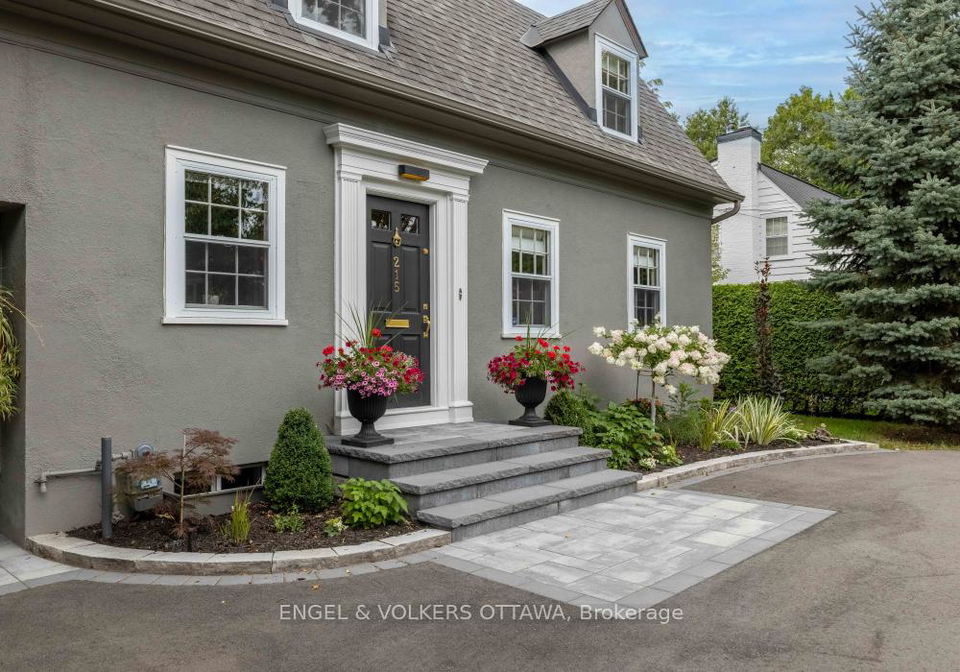 215-springfield-road-ottawa-ontario-x13011354