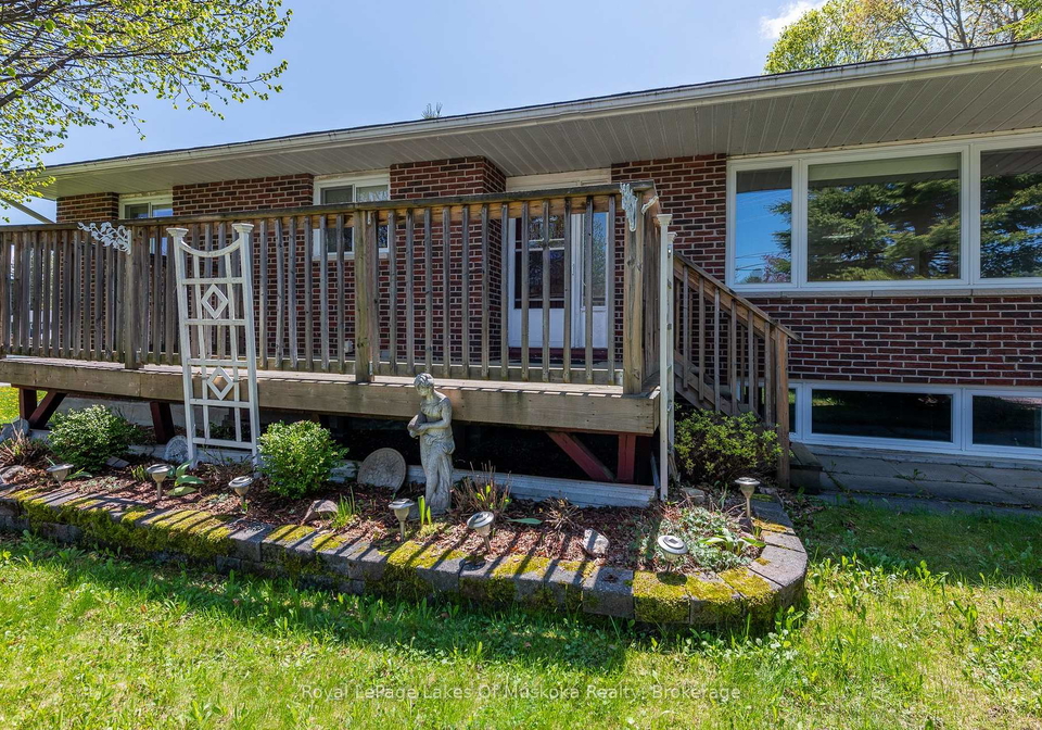 234-yonge-street-burks-falls-ontario-x13011544