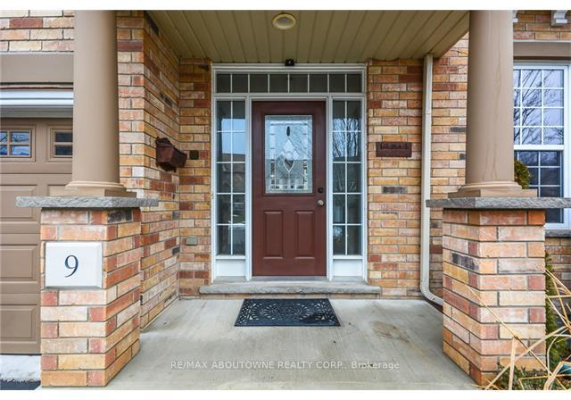 9-geddes-crescent-guelph-ontario-x13011554