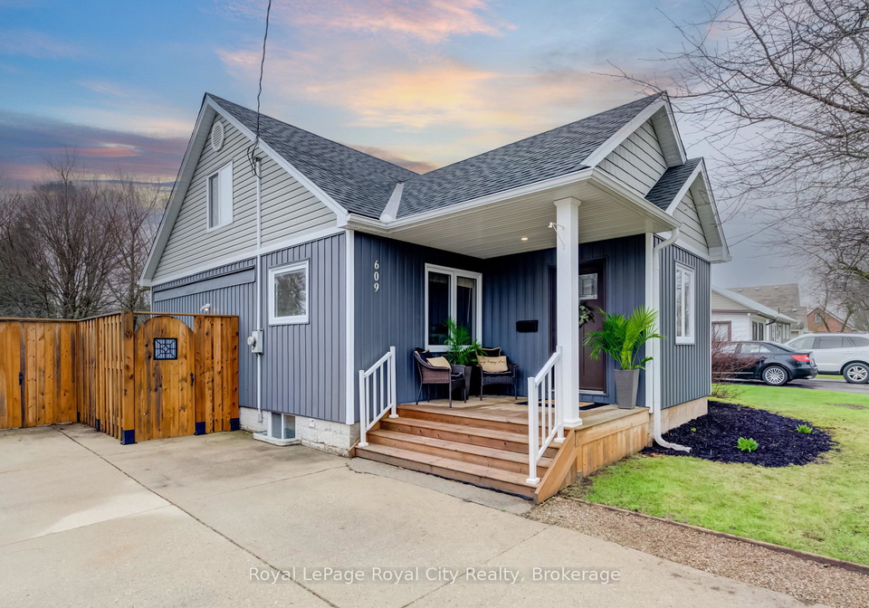 609-woodside-street-centre-wellington-ontario-x13011736