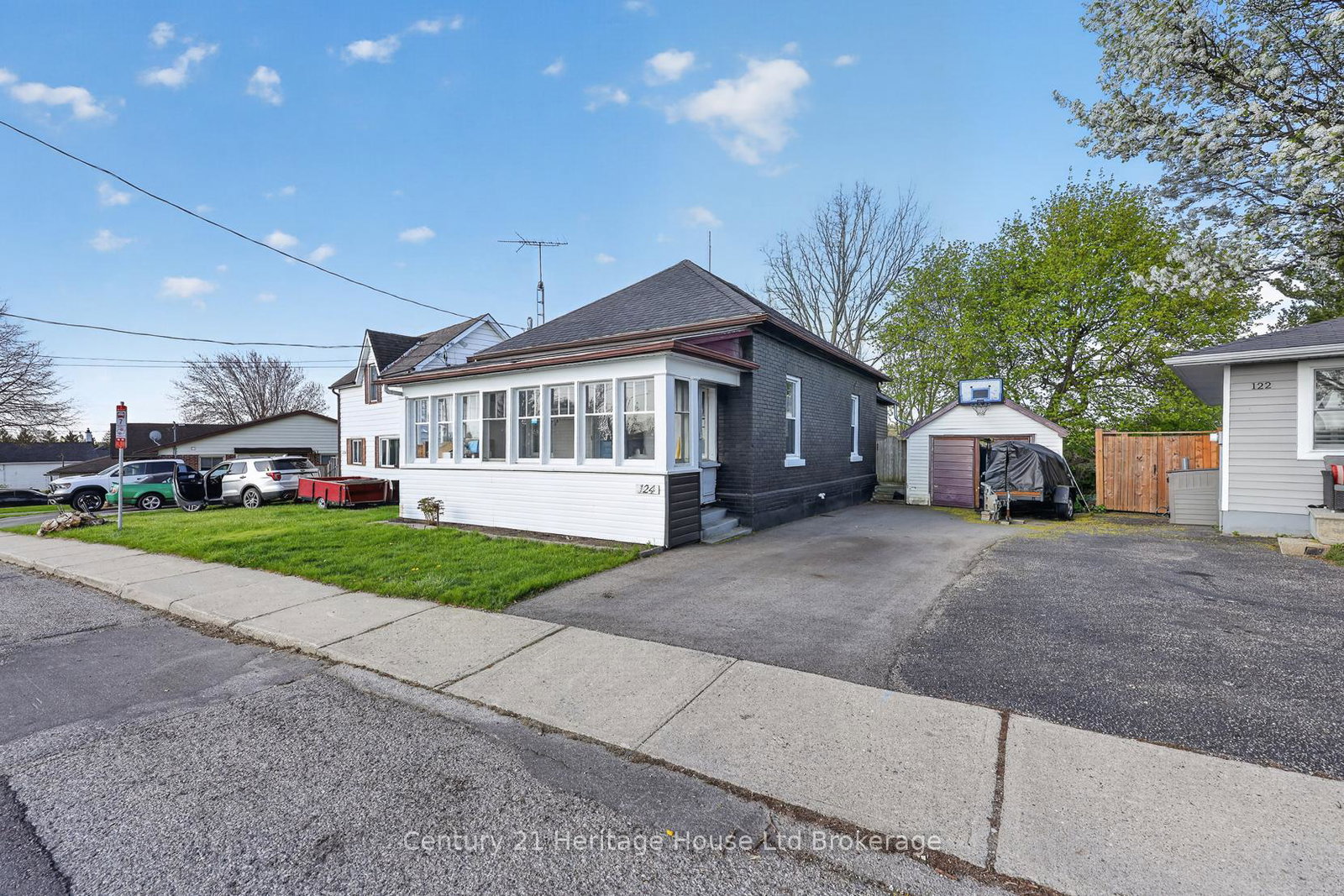 124-east-park-drive-woodstock-ontario-x13011806