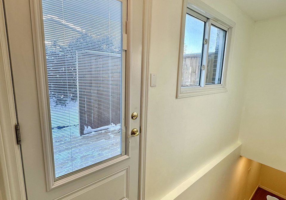 300-dalehurst-drive-ottawa-ontario-x13011934