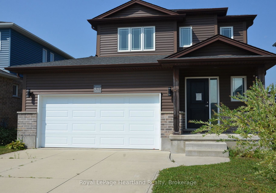 371-beech-street-lucan-biddulph-ontario-x13012092