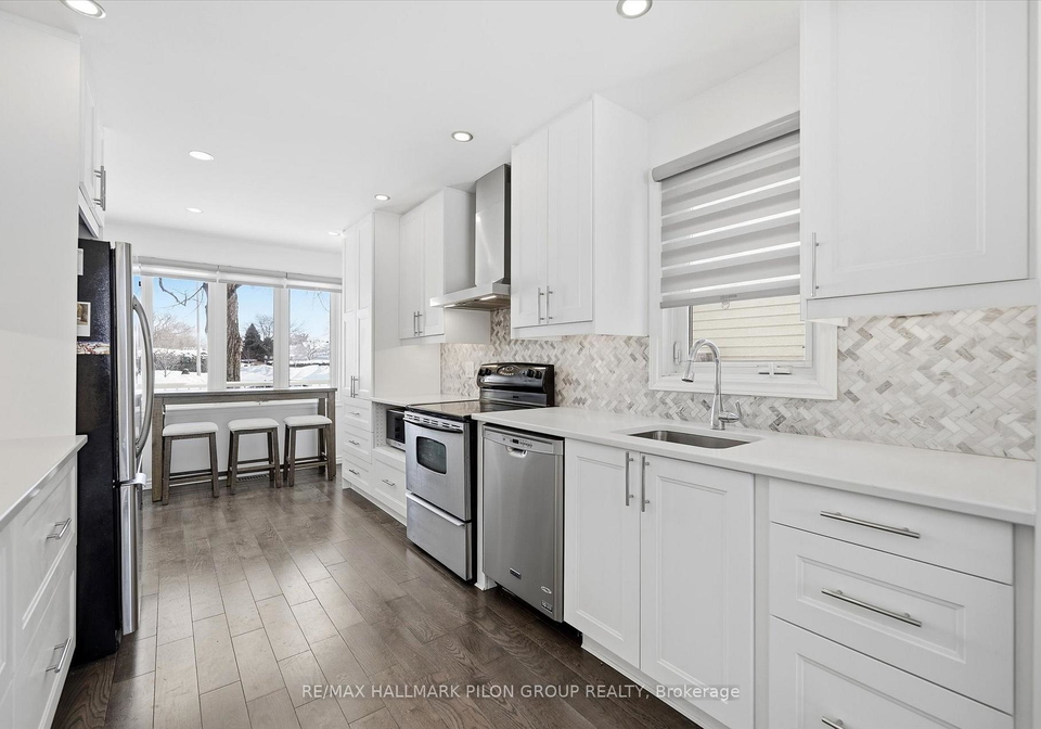 284-mceachern-crescent-ottawa-ontario-x13012096