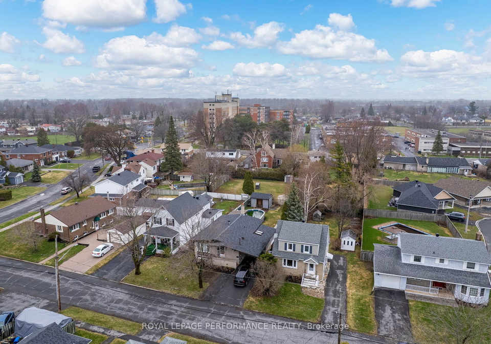 320-baldwin-avenue-cornwall-ontario-x13012230