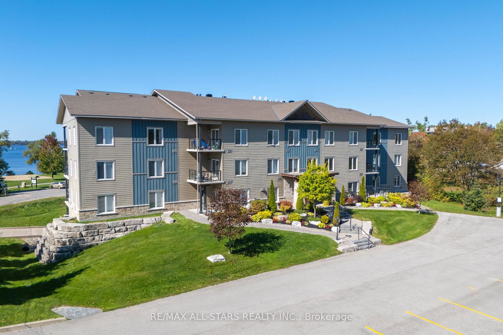 94-francis-street-w-kawartha-lakes-ontario-x13012236