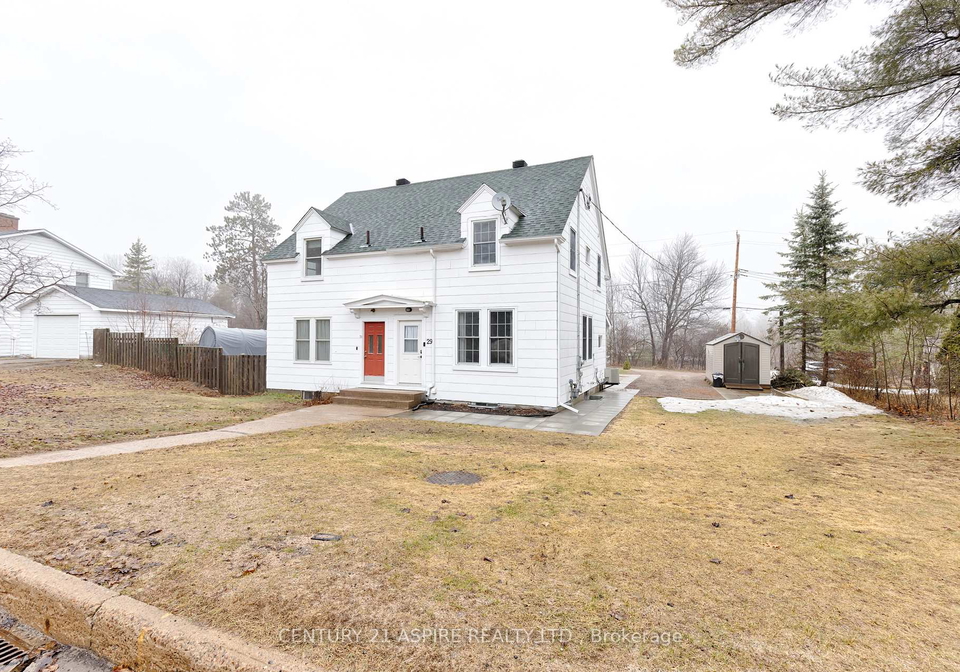 29-alder-crescent-deep-river-ontario-x13012338