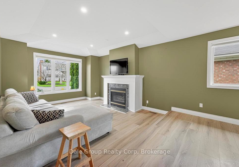 256-rivers-boulevard-e-south-huron-ontario-x13012600