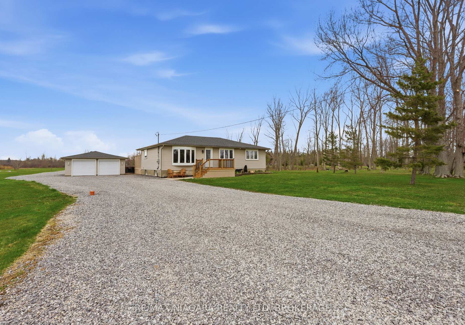 566-holloway-bay-road-port-colborne-ontario-x13012854