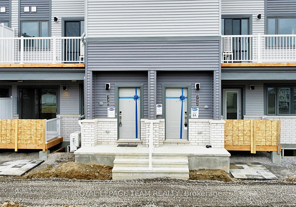 722-lillian-freiman-private-ottawa-ontario-x13012878