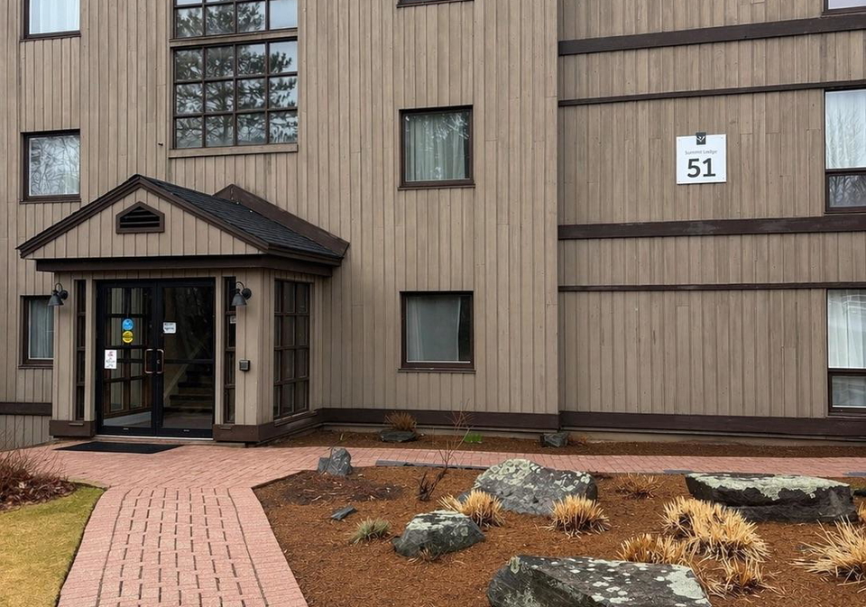 1235-deerhurst-drive-huntsville-ontario-x13012978
