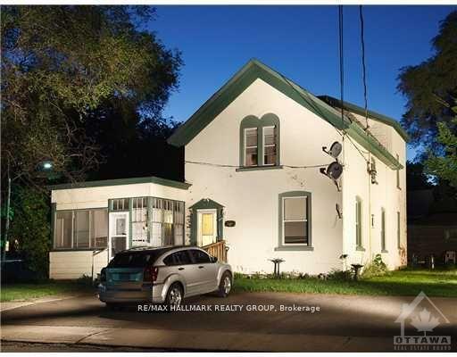 20-russell-street-w-smiths-falls-ontario-x13013024
