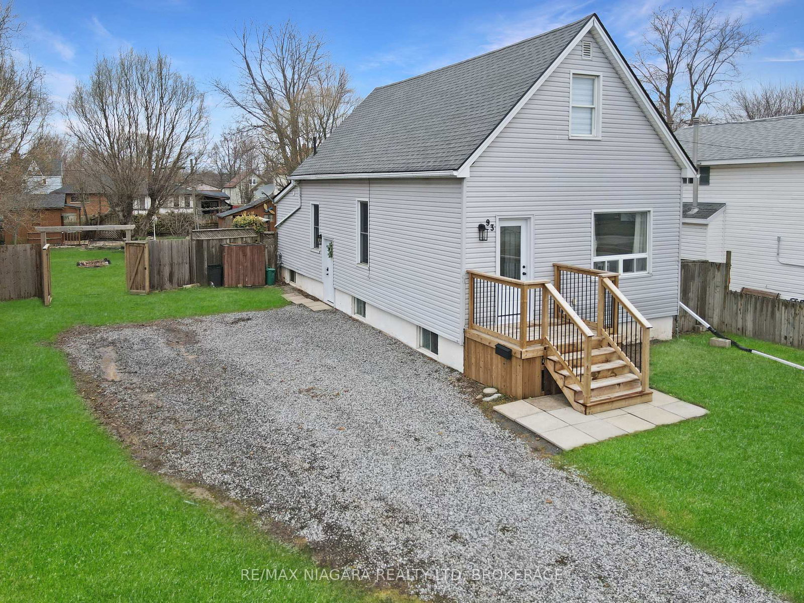 93-lavinia-street-fort-erie-ontario-x13013092