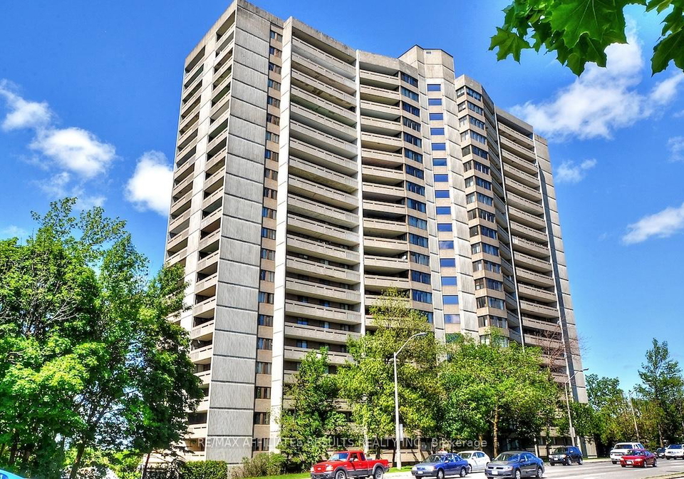 415-greenview-avenue-ottawa-ontario-x13013346