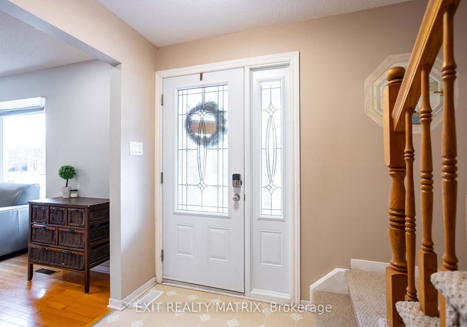95-castlebeau-street-russell-ontario-x13013352