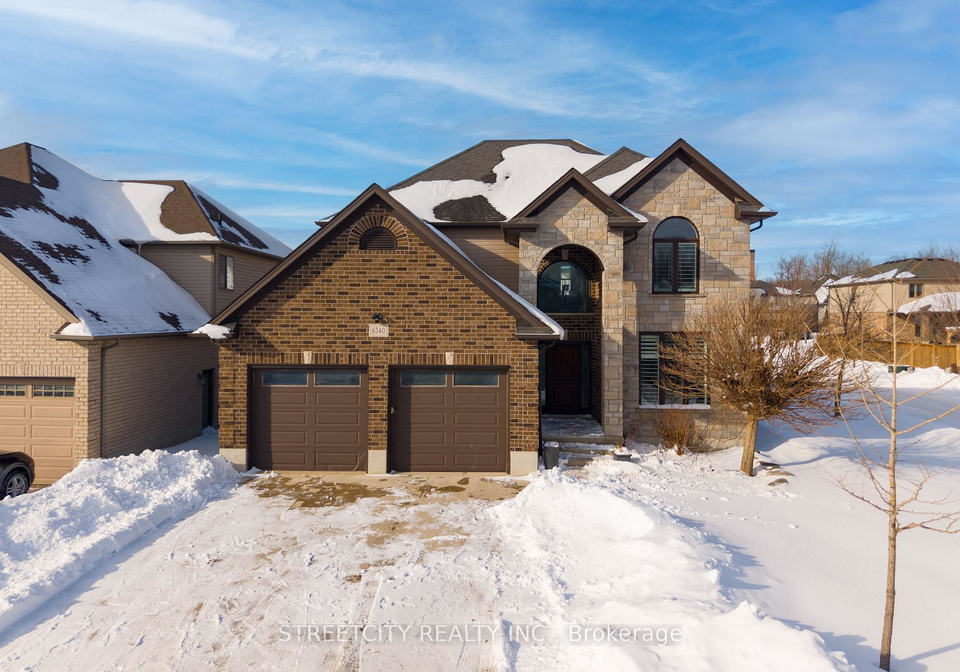 6540-upper-canada-cross-london-south-ontario-x13013434
