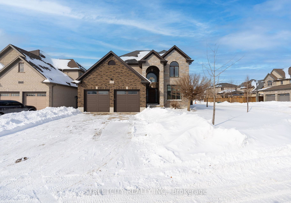 6540-upper-canada-cross-london-south-ontario-x13013434